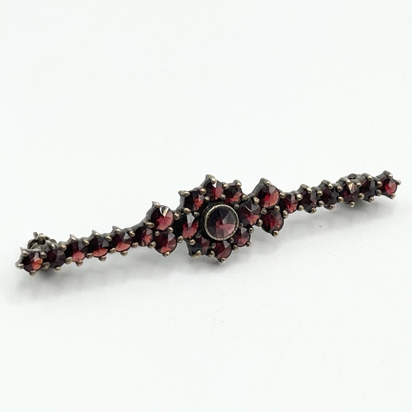 Antique Victorian Bohemian Garnet Bar Pin Brooch - Picture 3 of 6
